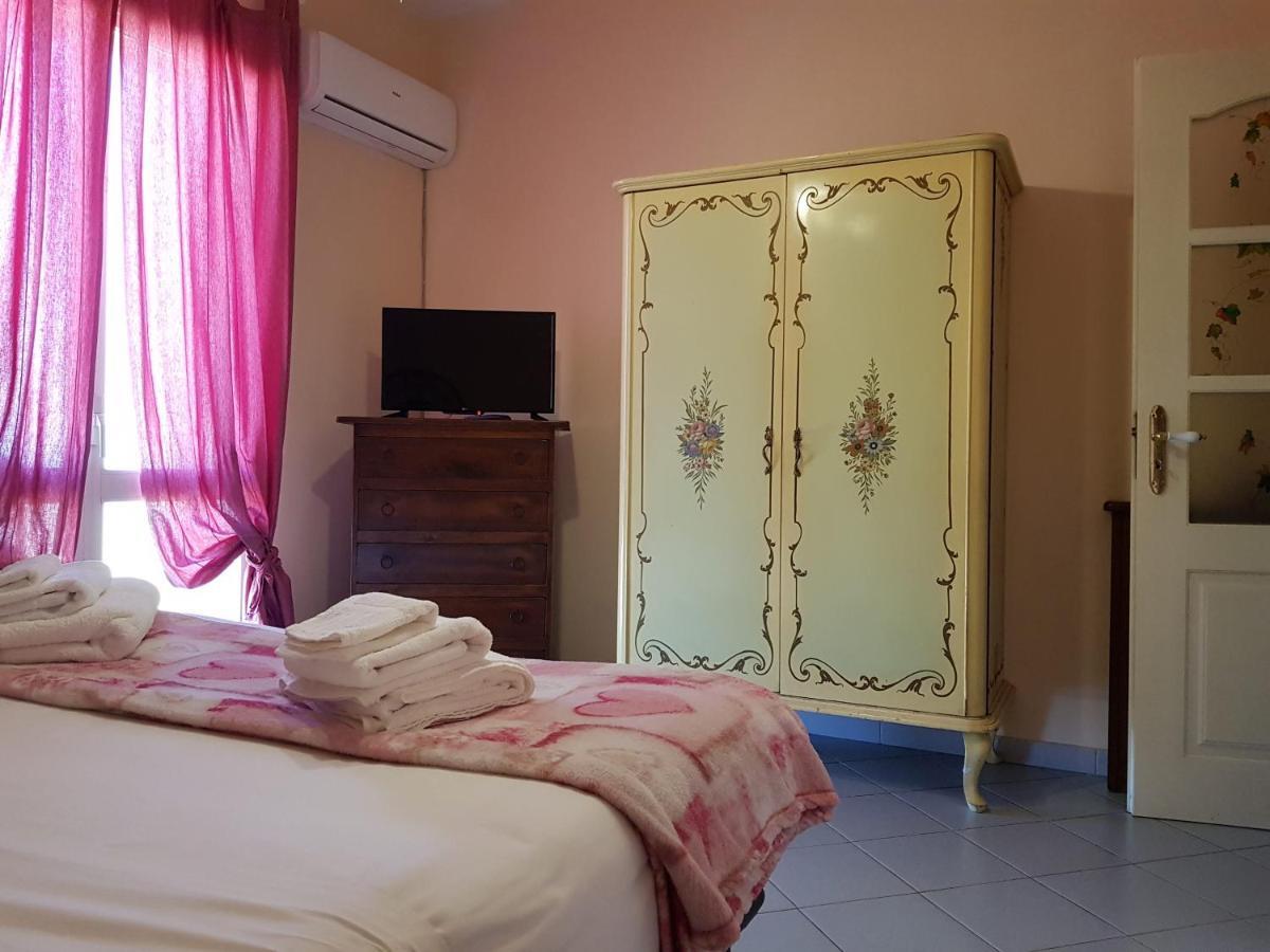 Il Tuppo - Al Centro In Cima Daire Messina Dış mekan fotoğraf